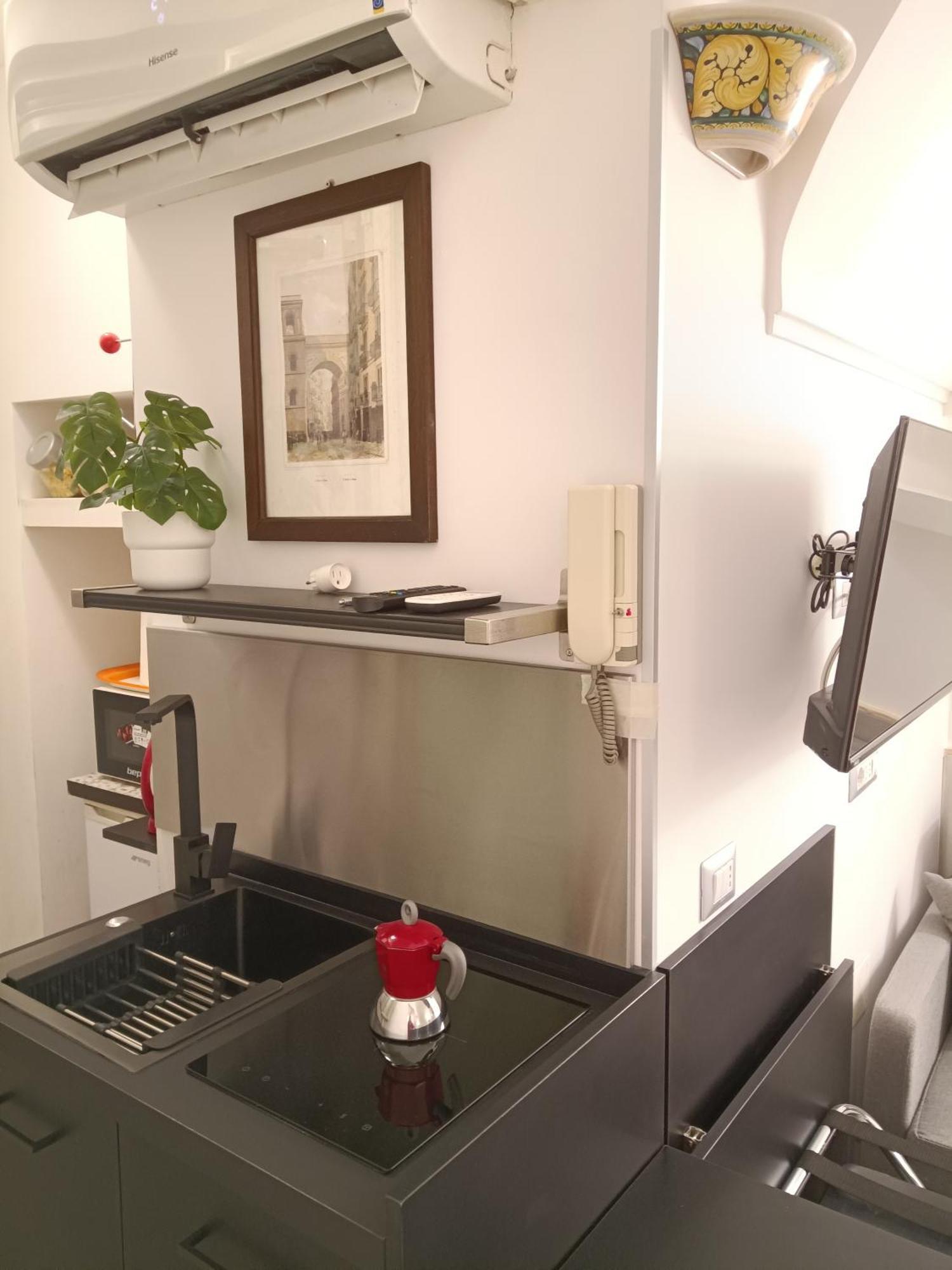 La Residenza Napoli Chiaia Short Let Apartment Superior Via Chiaia 82 Buitenkant foto