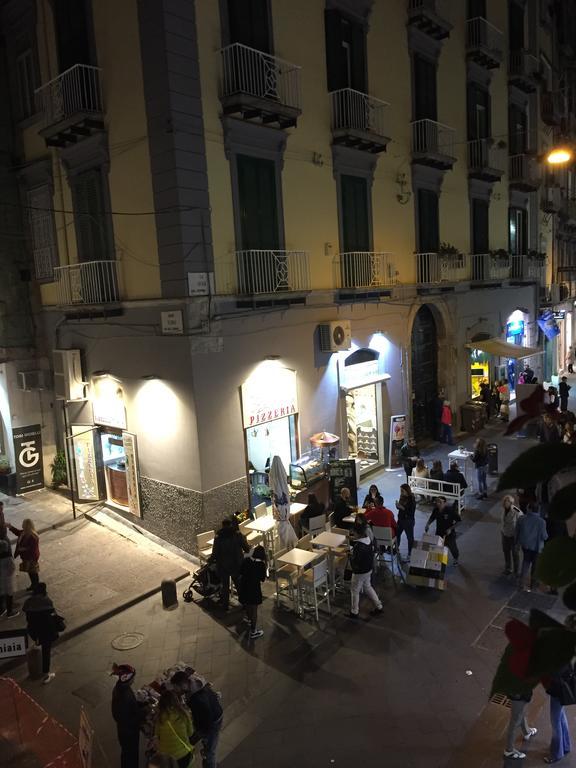 La Residenza Napoli Chiaia Short Let Apartment Superior Via Chiaia 82 Buitenkant foto